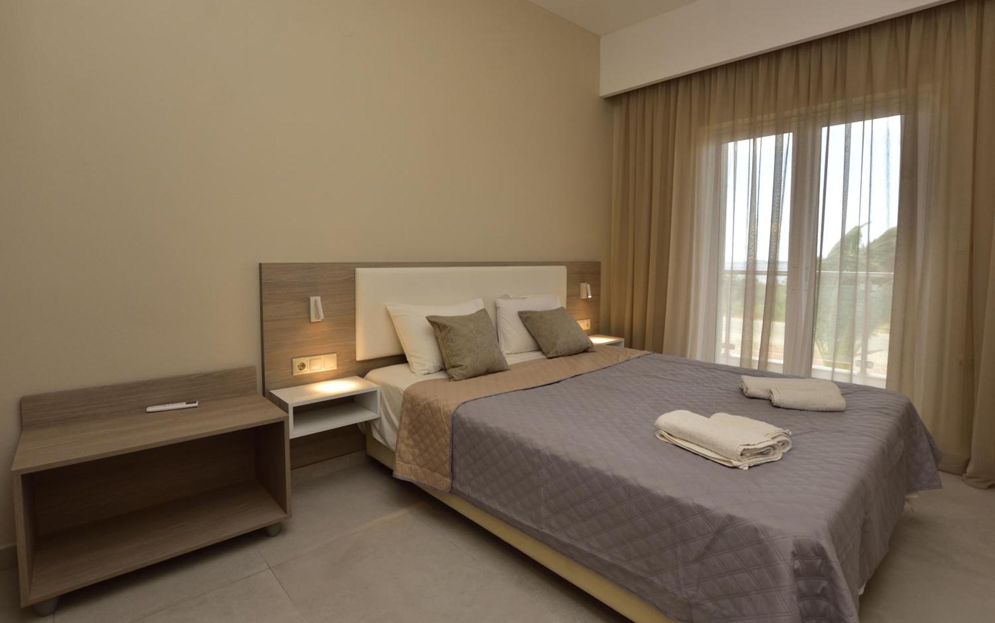 Appartement Flisvos *