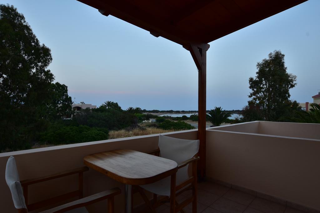 Appartement Flisvos *