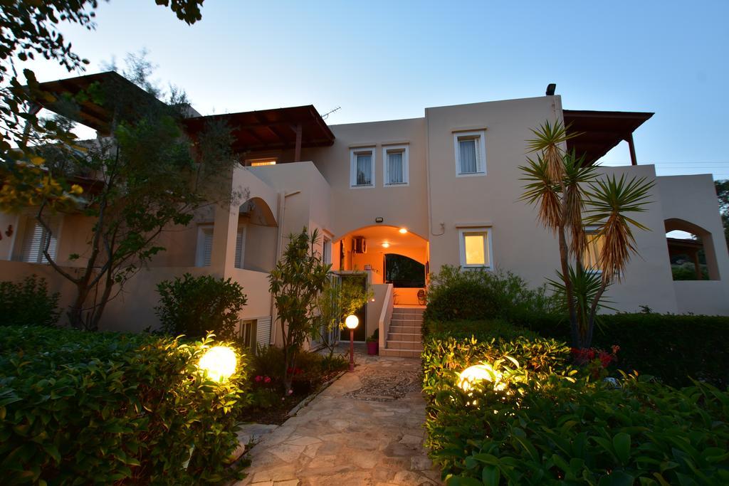 Flisvos Appartement *